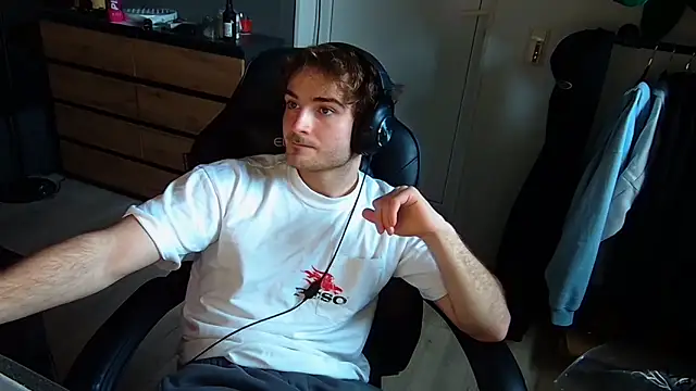 Rudi2007Eye live sex cam