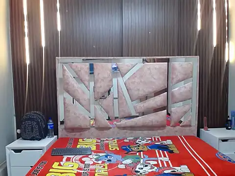 Miasophia23's cam snapshot