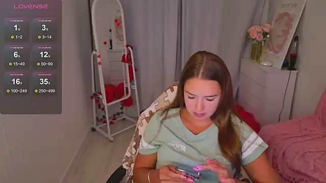 LovelyJessie's cam snapshot