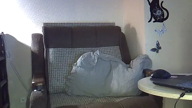 EllaJohnsonX's cam snapshot