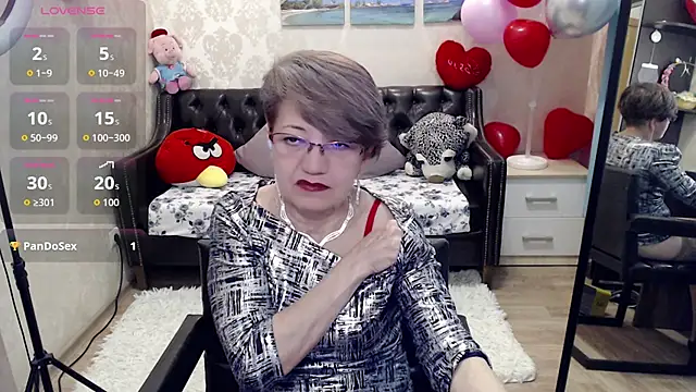 hot_woman04's cam snapshot