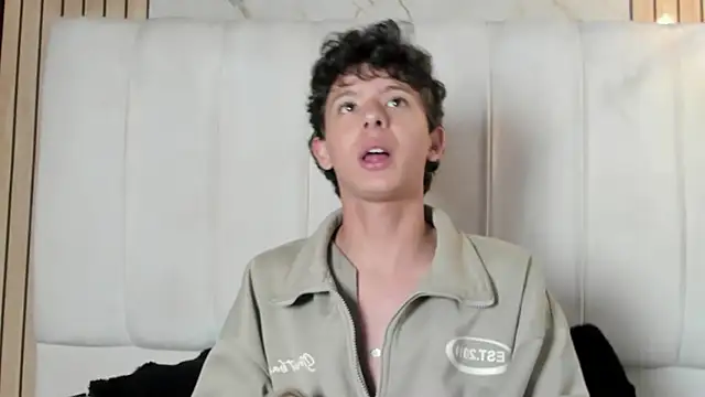 David_Roy_ live sex cam