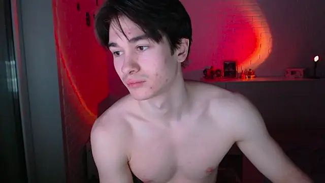 MarkusDean live sex cam