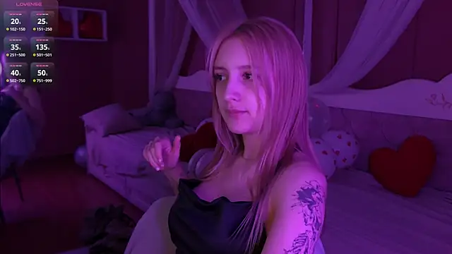 LillLane's cam snapshot