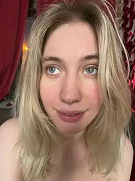 LovelyMiu live sex cam