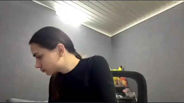 SarahHeadly's cam snapshot