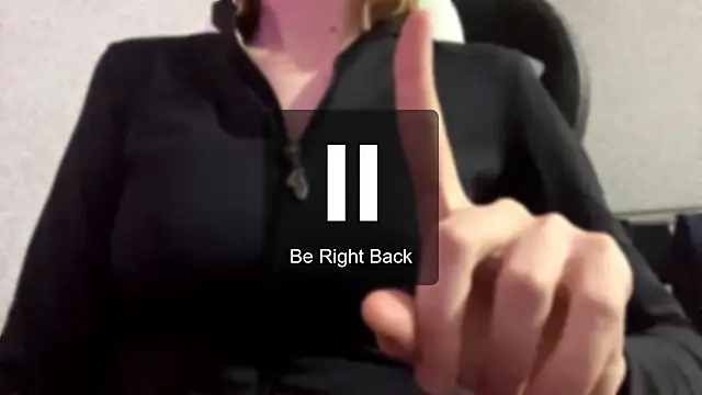 Sweety_Burger's cam snapshot