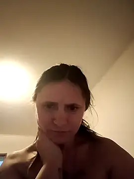 stropinela23 live sex cam