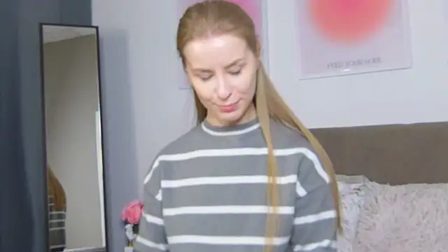 VioletiSwone live sex cam