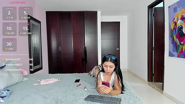 marianaandvalen live sex cam