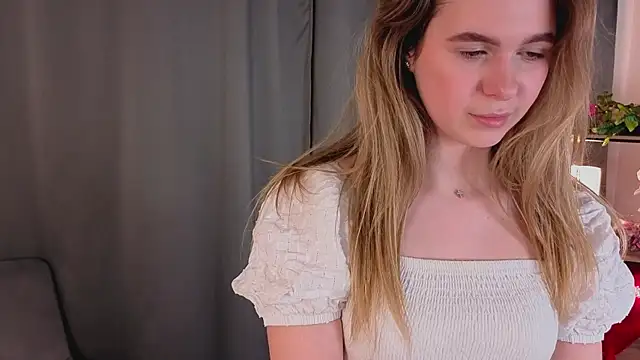 EleanorConnerr's cam snapshot