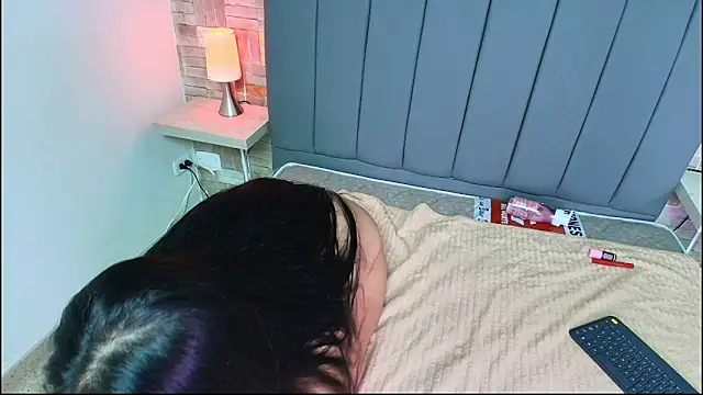 kiitty_____'s cam snapshot