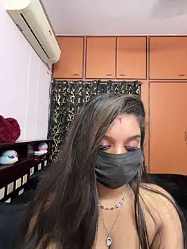 Sirishateluguammai's cam snapshot