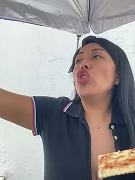 Emma_Sanz__'s cam snapshot