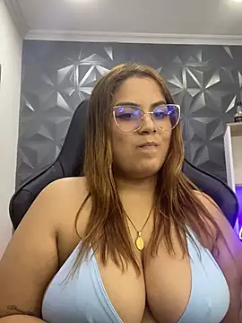 mariana_blondee's cam snapshot