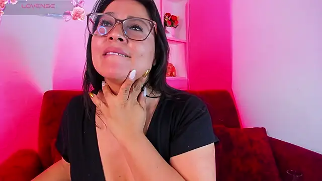 Eliana_jhones_'s cam snapshot