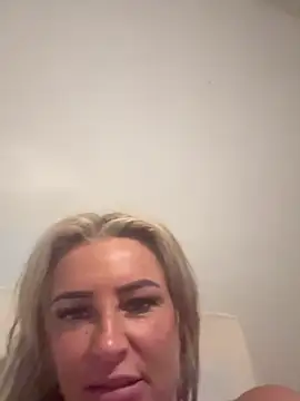 Gypsyrose_x1's cam snapshot