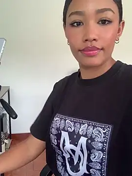 kali_rousse's cam snapshot