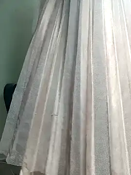 Lyna_sexy24's cam snapshot