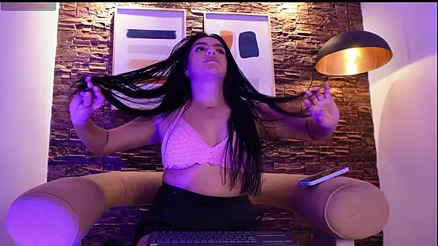 Celeste_Cole's cam snapshot