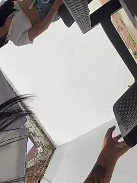 Emma_Sanz__'s cam snapshot