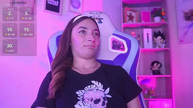 issa_monterrey_'s cam snapshot