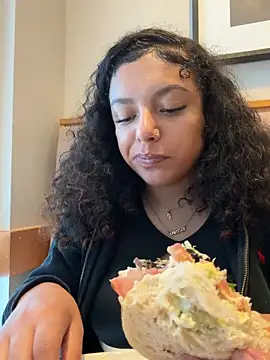 allybluee777's cam snapshot