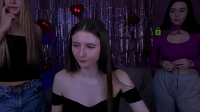 nekky_mouse live sex cam