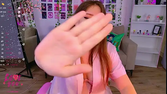 Moon__Bunny live sex cam