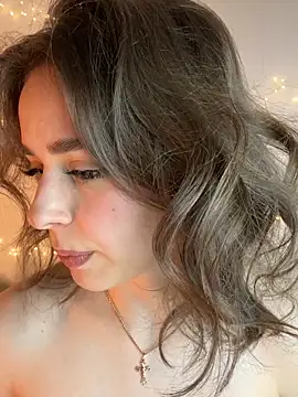 yoyogirlx live sex cam