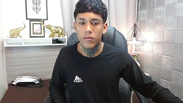 Alan_Cute18 live sex cam