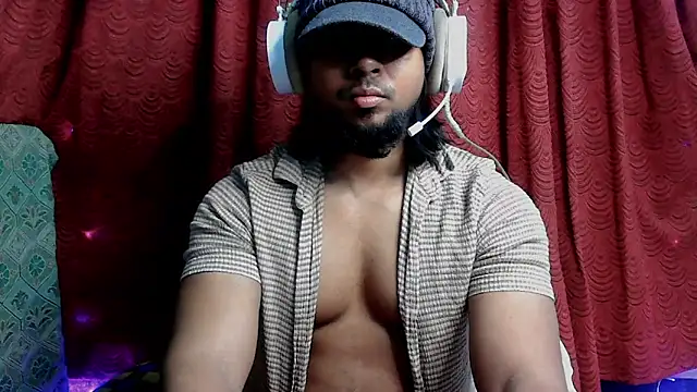 Leons_fantacy11's cam snapshot