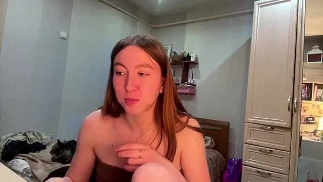 AuroraLawson's cam snapshot