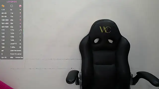 yaazhinii's cam snapshot