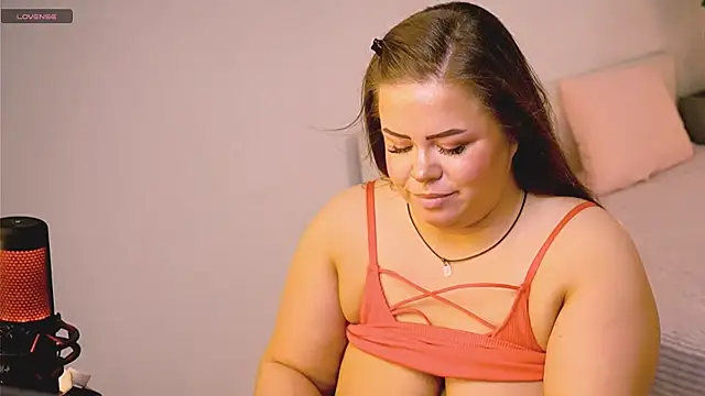 Sheila_queen_ live sex cam