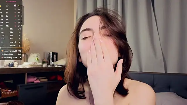 DracosMoon's cam snapshot