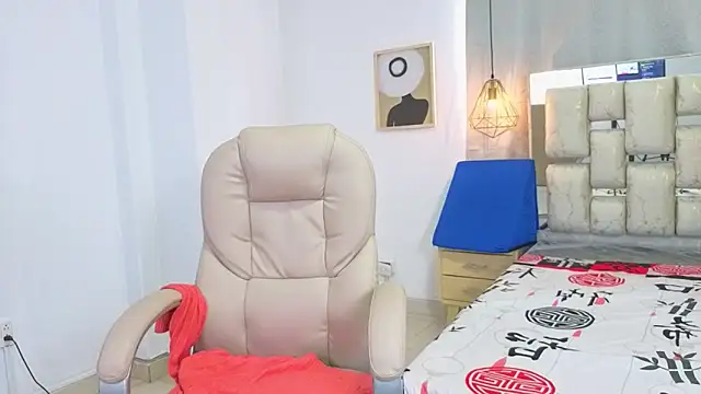 Vickymiller_'s cam snapshot