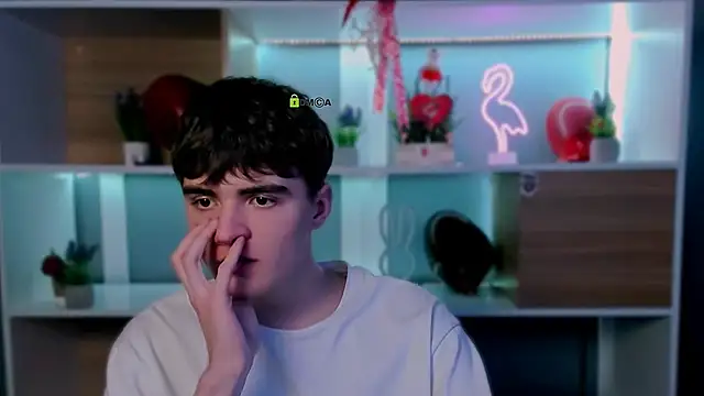 emil_lucky's cam snapshot