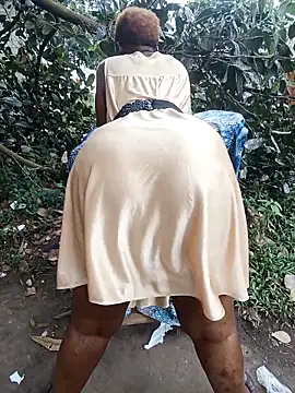 Ledi_brown's cam snapshot