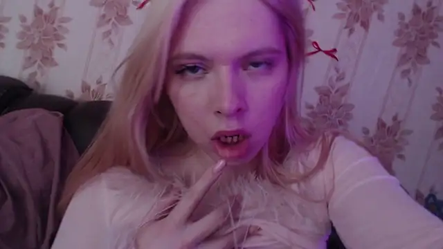 Cutie_Bambi live sex cam