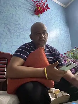 Dick_6inches_Delhi live sex cam