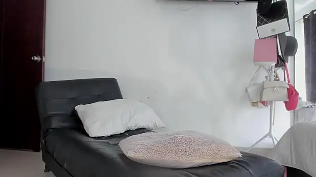 selene_king2 live sex cam