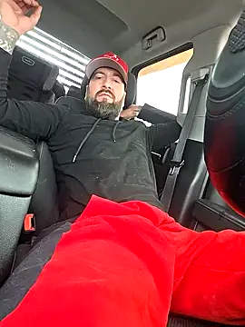 Beardedtattood live sex cam