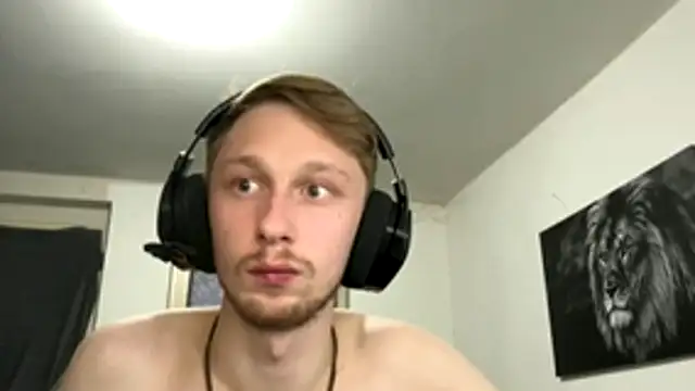 Jungerkerl007 live sex cam