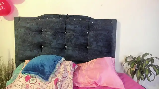 sexy_diablaa's cam snapshot