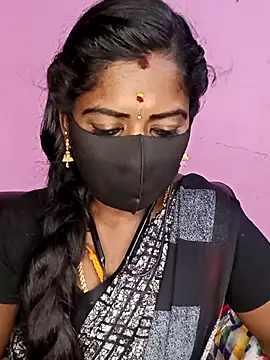 tamilammukuttyy's cam snapshot