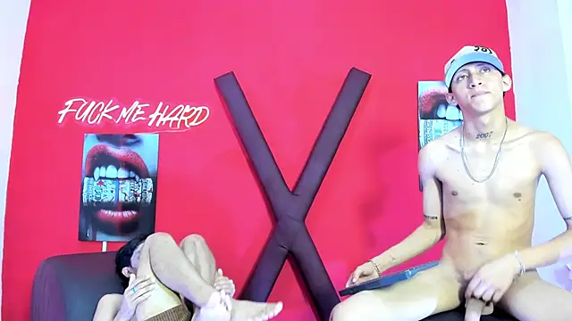 BOYS_PLAY live sex cam