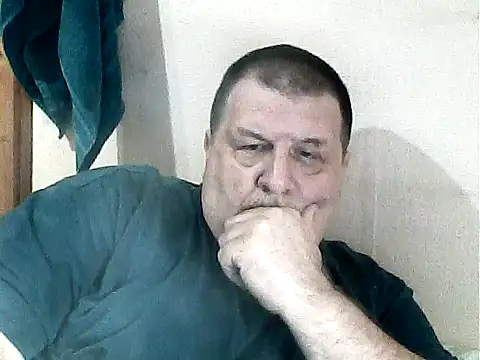 Vyrtous579 live sex cam