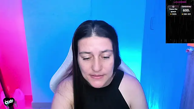 Saskyaa live sex cam