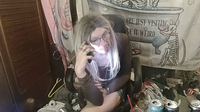 Ombeline1 live sex cam